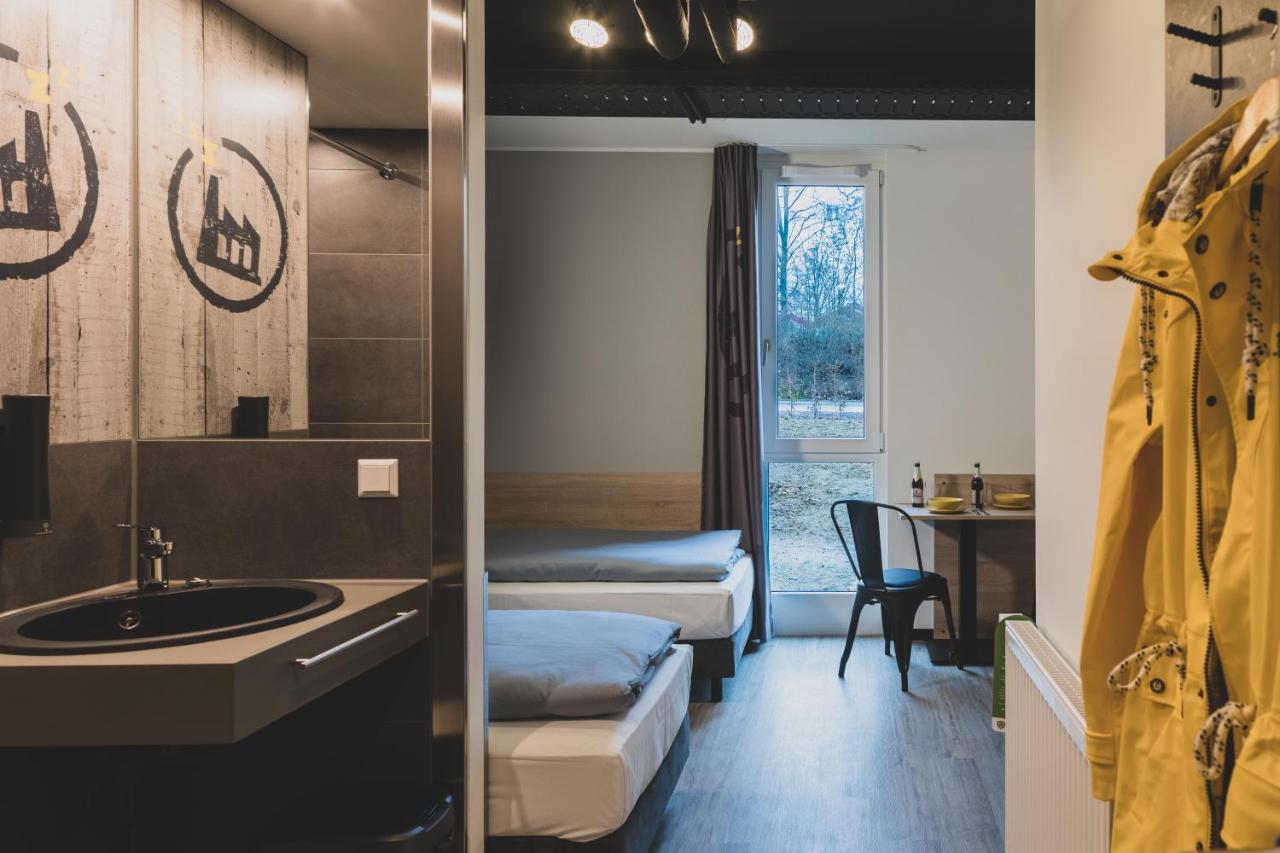 Das Schlafwerk Stuttgart-Nord Volldigitales Hotel-Self-Check In - Keine Rezeption-Lowbudget-Cashless コーンタール・ミュンヒンゲン エクステリア 写真