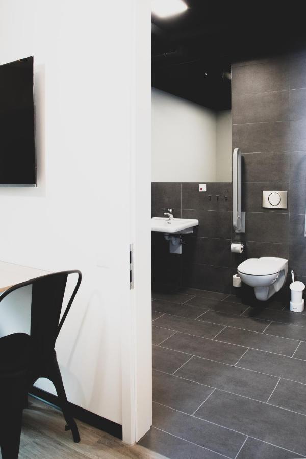 Das Schlafwerk Stuttgart-Nord Volldigitales Hotel-Self-Check In - Keine Rezeption-Lowbudget-Cashless コーンタール・ミュンヒンゲン エクステリア 写真