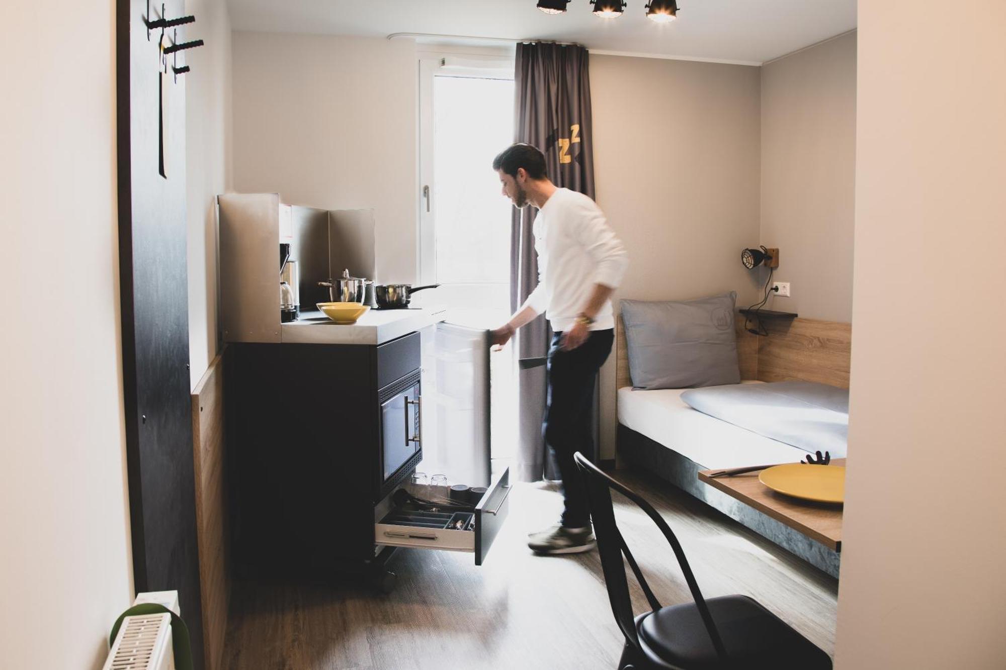 Das Schlafwerk Stuttgart-Nord Volldigitales Hotel-Self-Check In - Keine Rezeption-Lowbudget-Cashless コーンタール・ミュンヒンゲン エクステリア 写真